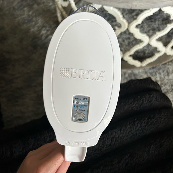 brita filtered water pitcher - Picture 1 of 1